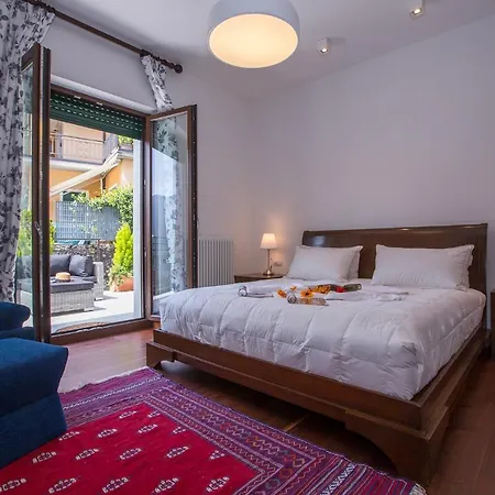 Villa Sleeps 10 Pool Air Con Moltrasio